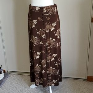 Briggs New York skirt